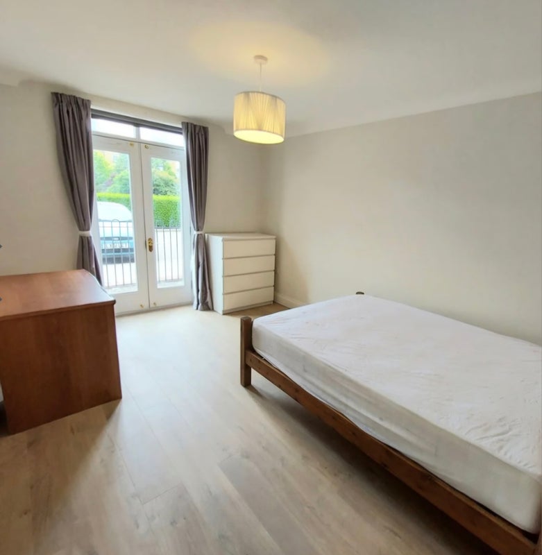 Flat Great Dover Street in Greater London
