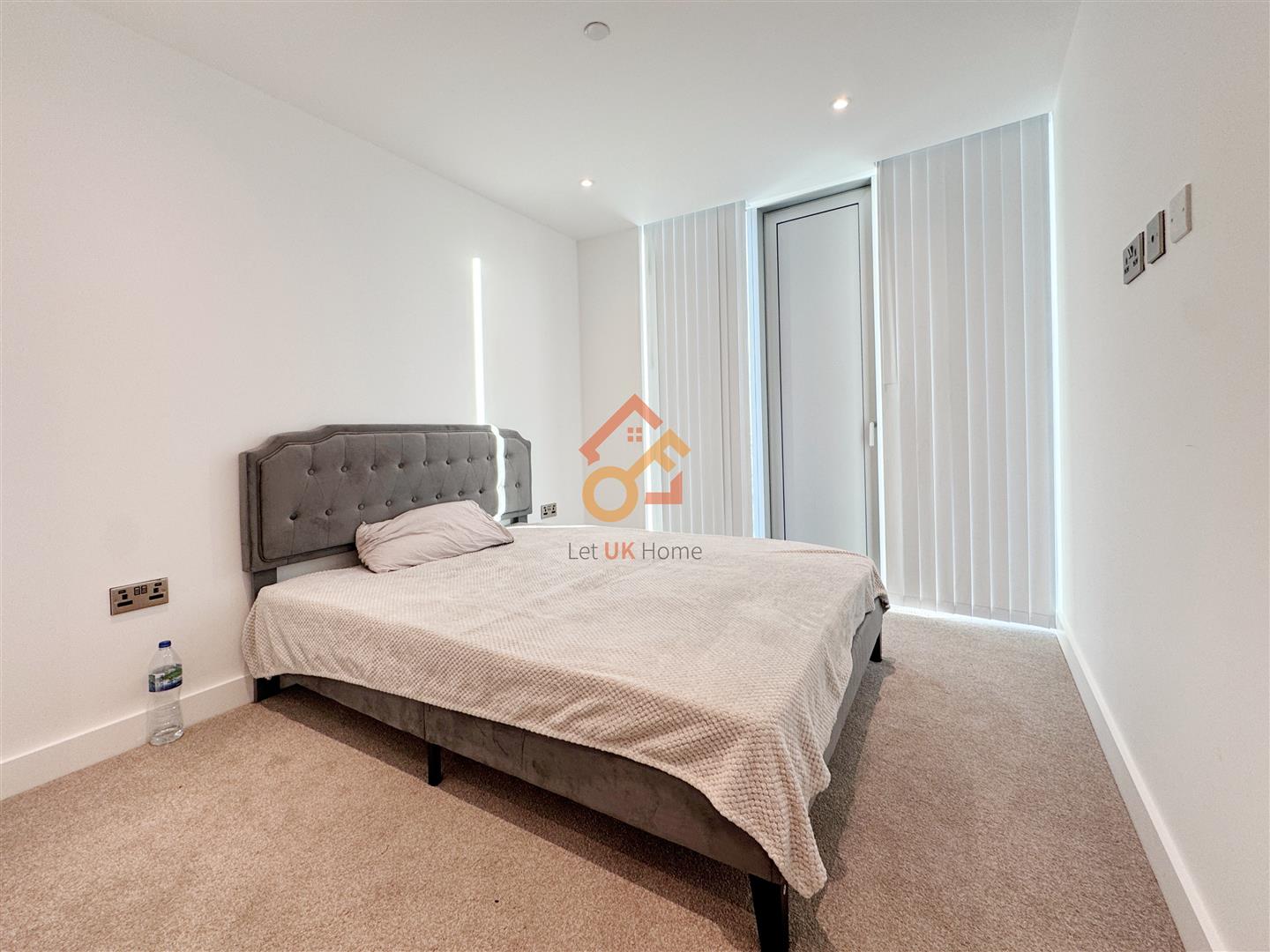 Flat Silvercroft Street in Manchester