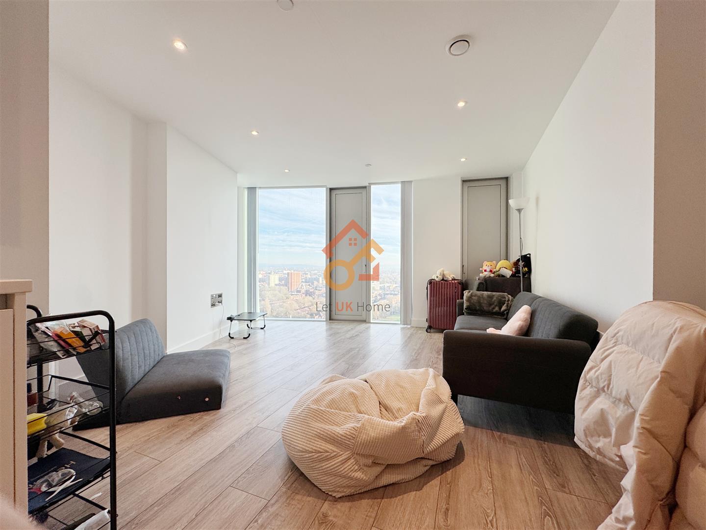 Flat Silvercroft Street in Manchester
