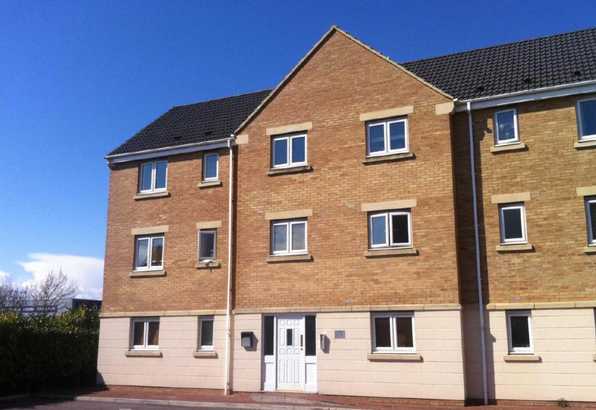 Flat Macfarlane Chase in Weston-super-Mare