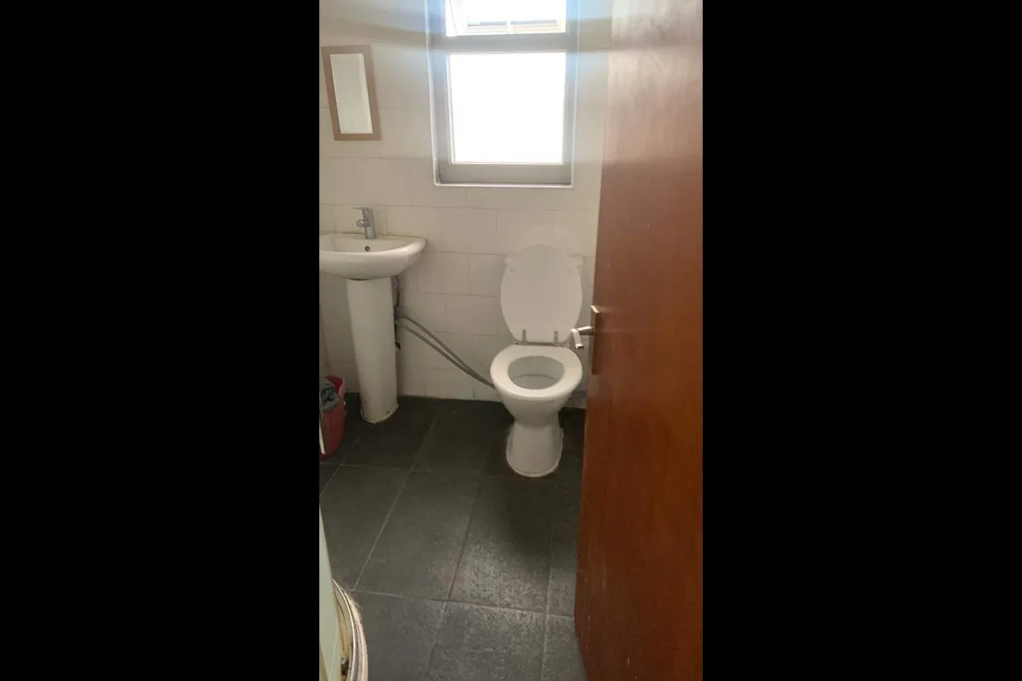 Room Fairfield Road in Greater London