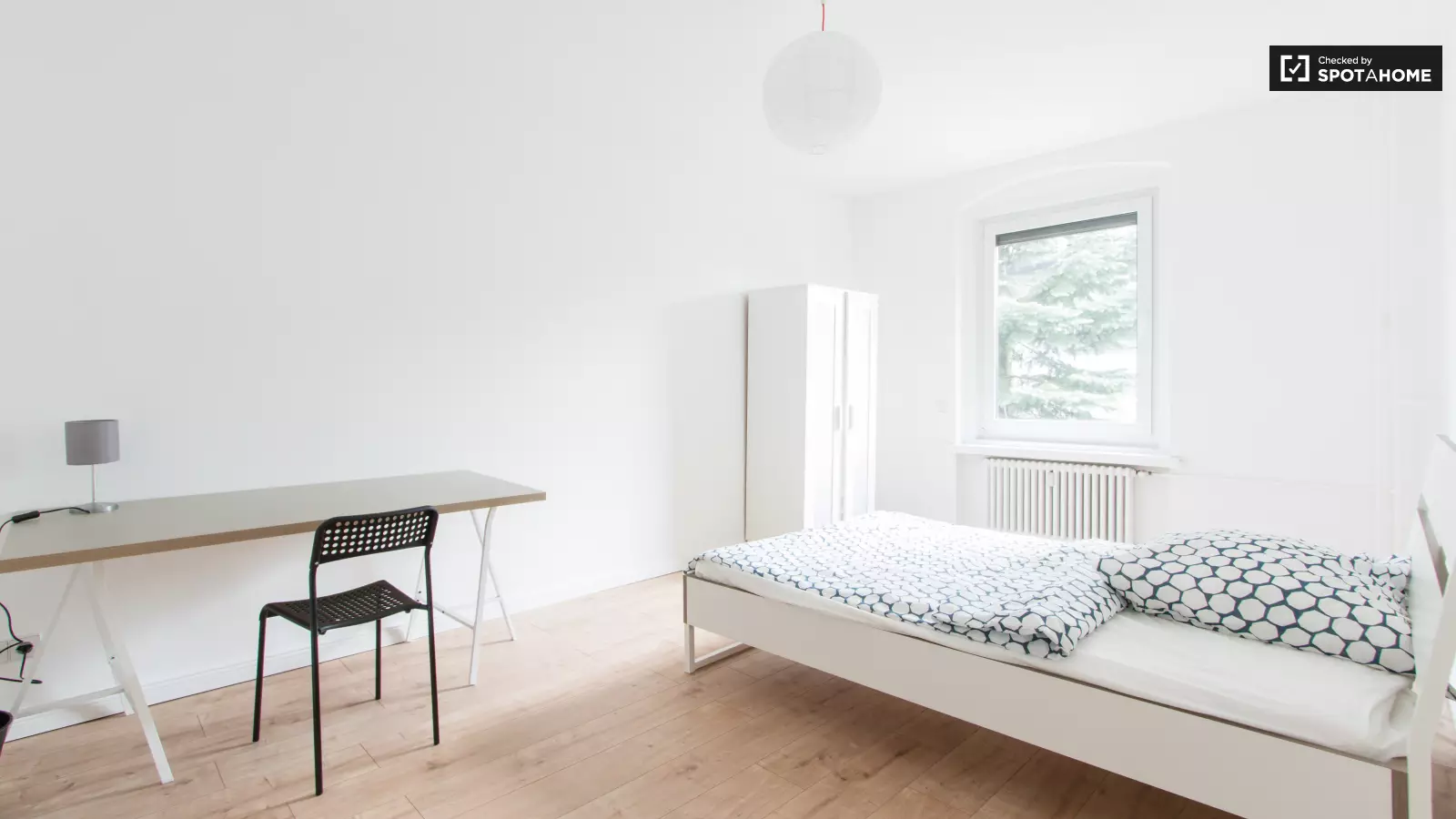 Wohnung Detmolder Straße in Berlin