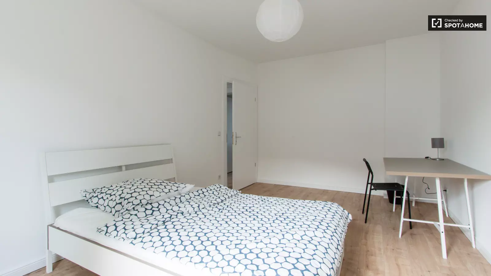 Wohnung Detmolder Straße in Berlin