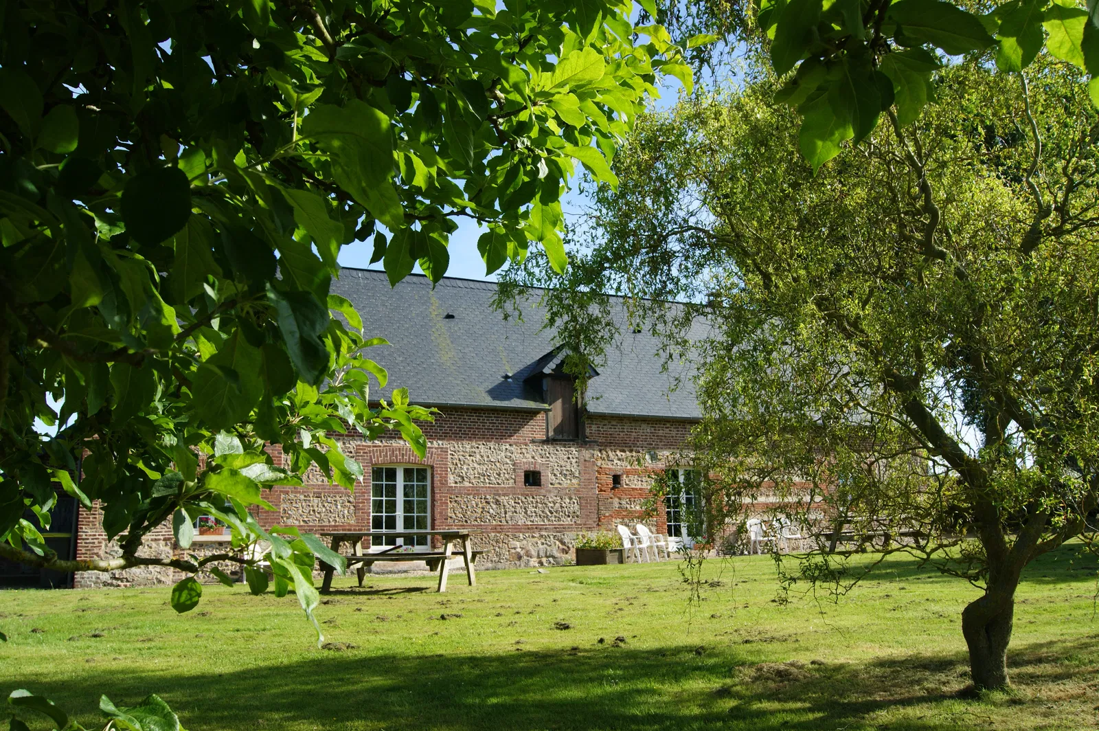House Route du Neufbourg in Bretteville-du-Grand-Caux