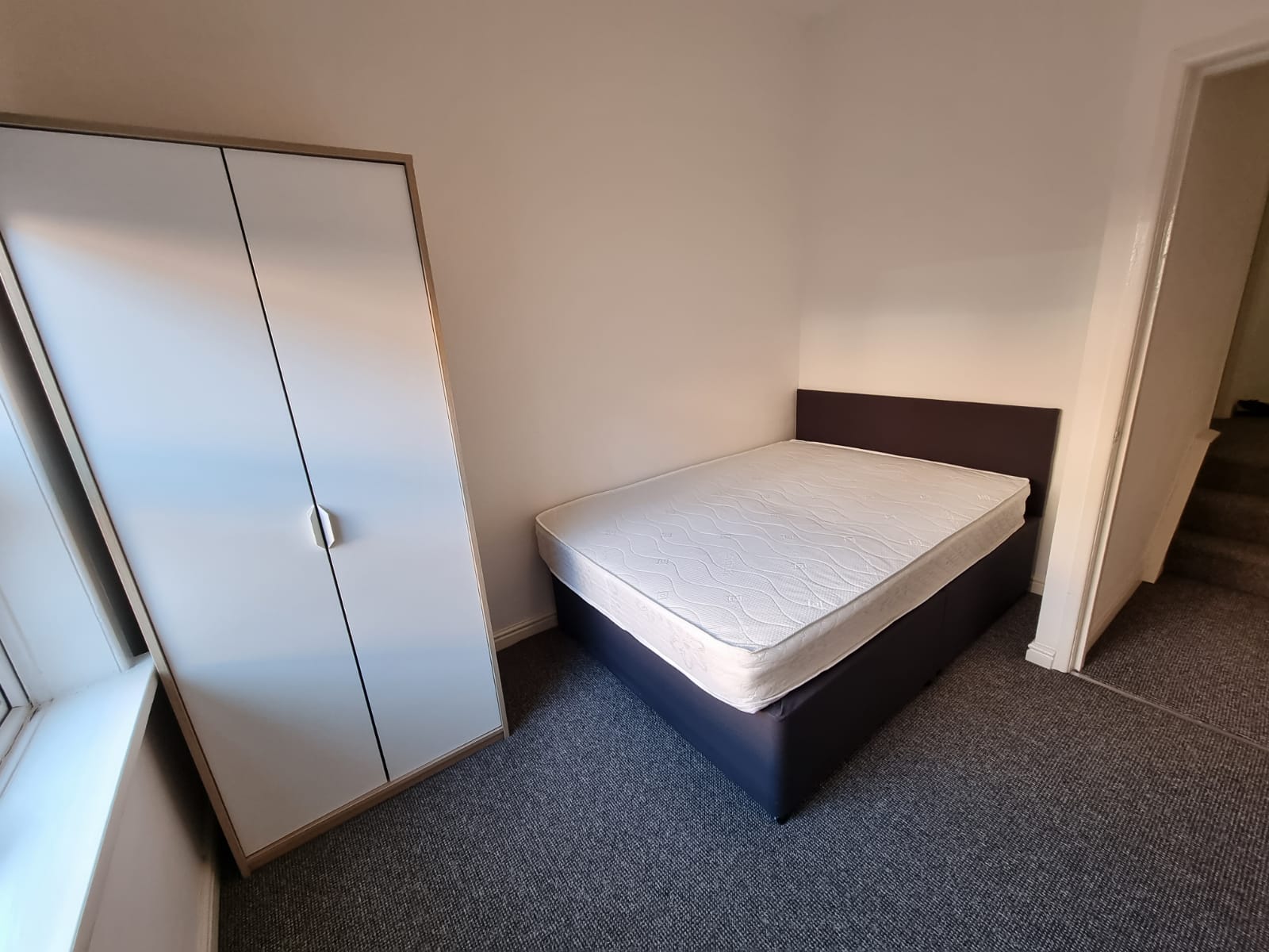 Flat Wilmslow Road in Manchester