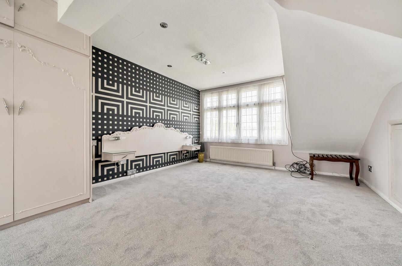 House Walmington Fold in Greater London