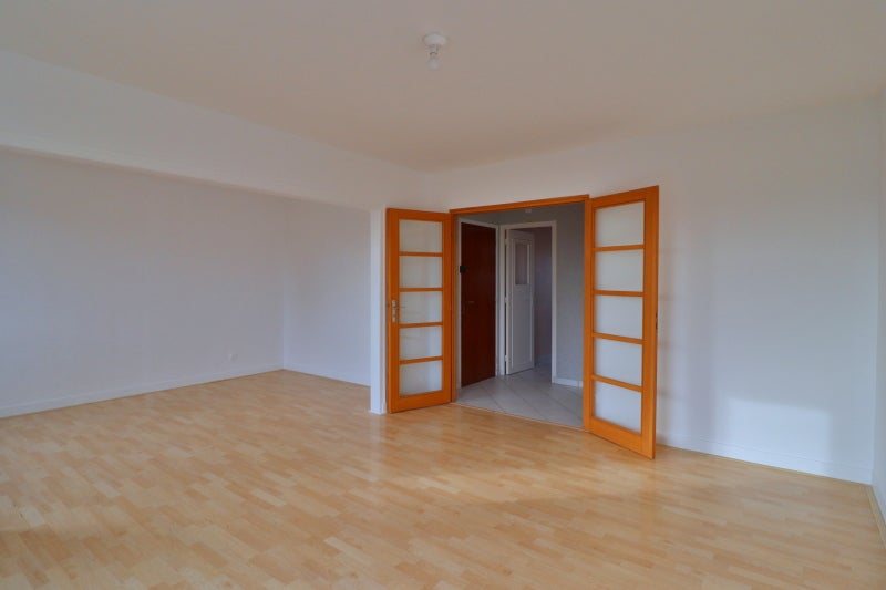 Appartement Rue Rabelais à Saint-Julien-les-Villas