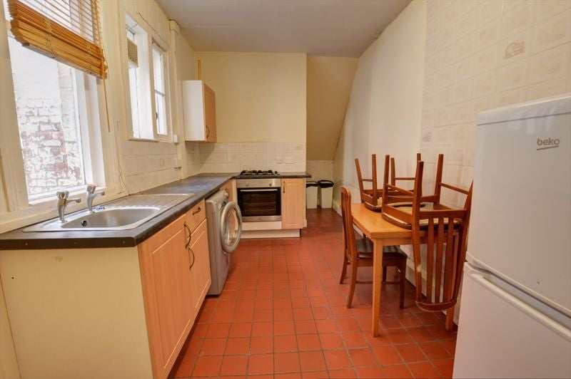 Flat Tavistock Road in Newcastle upon Tyne