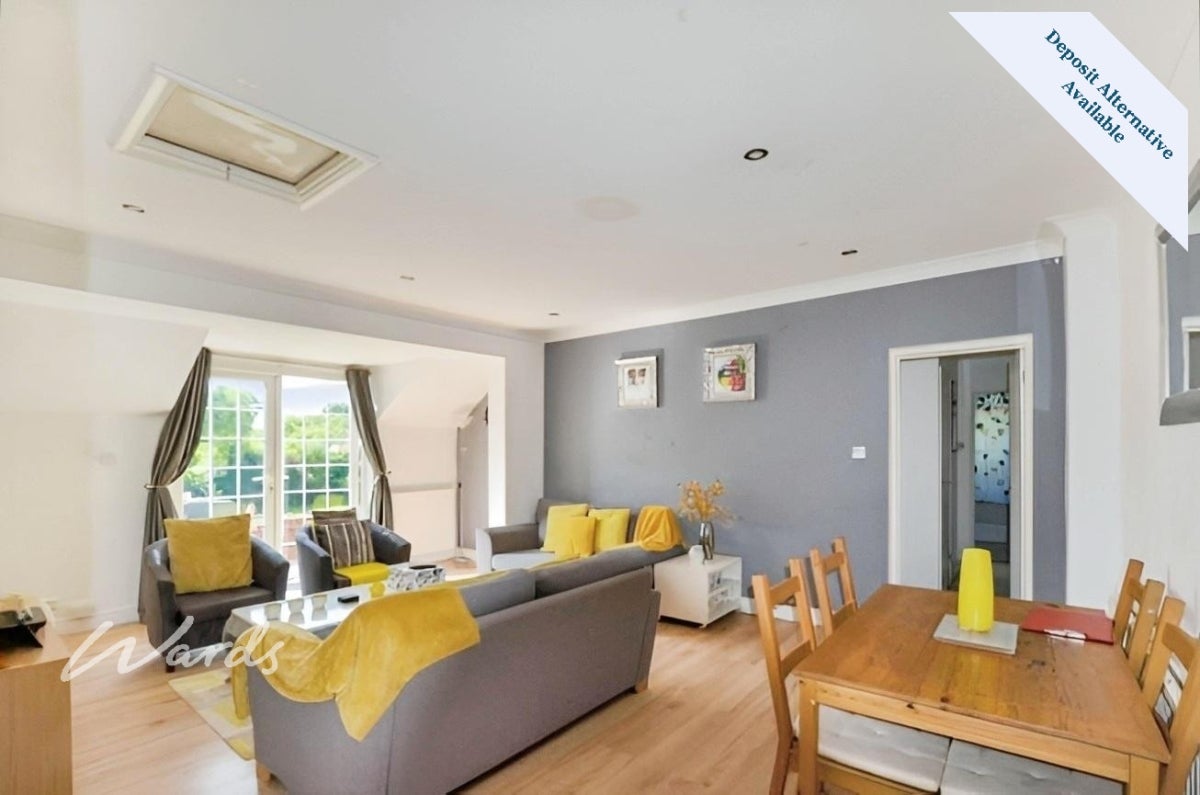 Flat Madeira Road in Folkestone and Hythe District