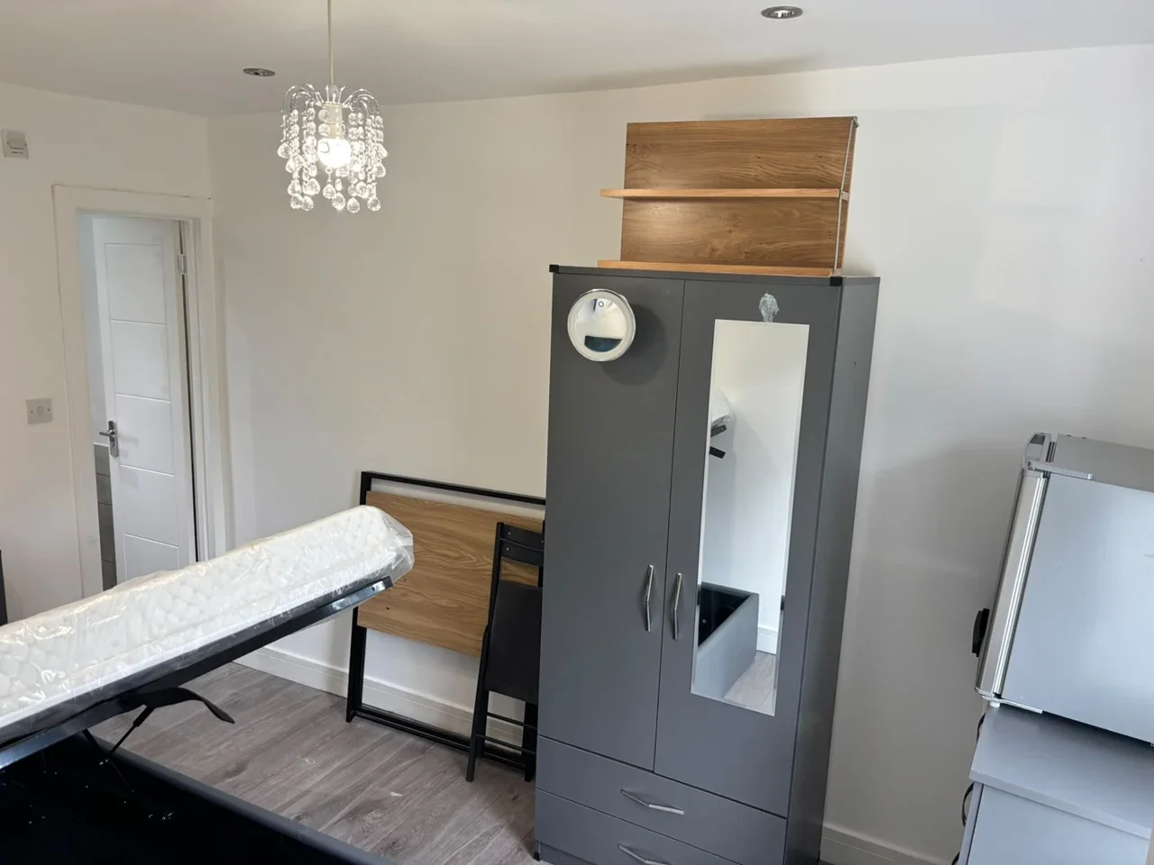 Room Rectory Road in Greater London