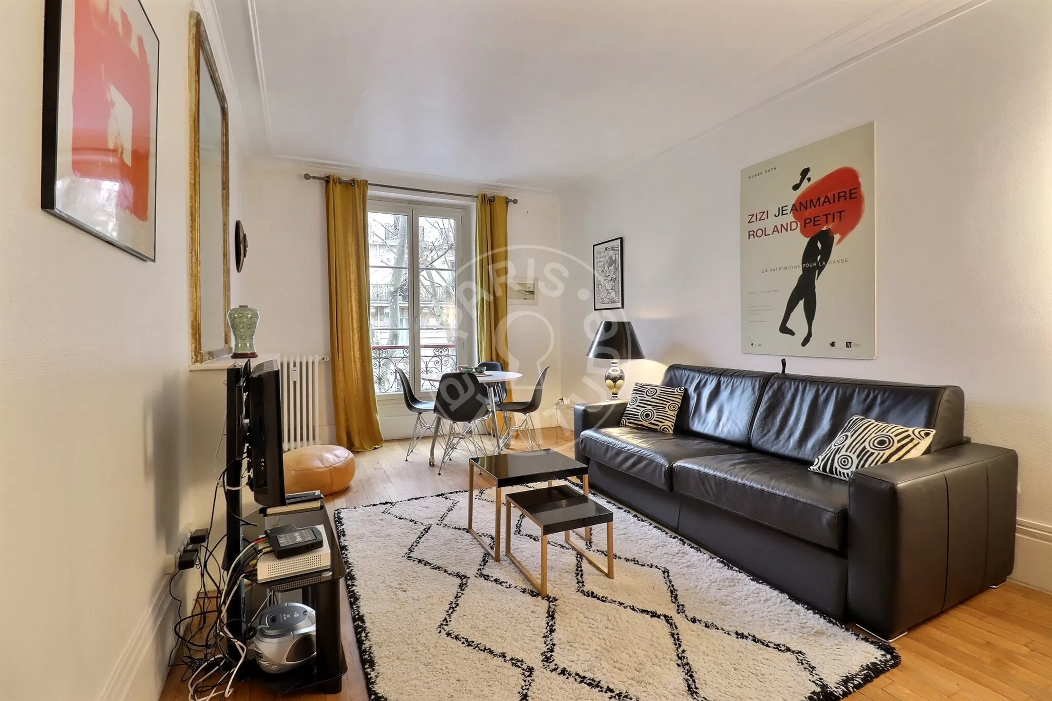 Appartement Avenue de la Bourdonnais à Paris