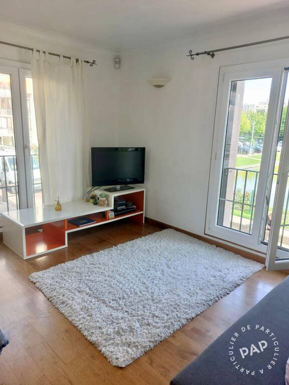 Room Rue Georges Millandy in Meudon
