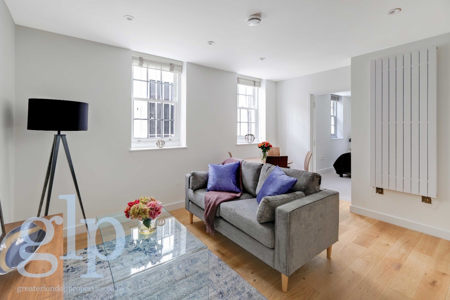 Flat Alleyn Court in City of Westminster