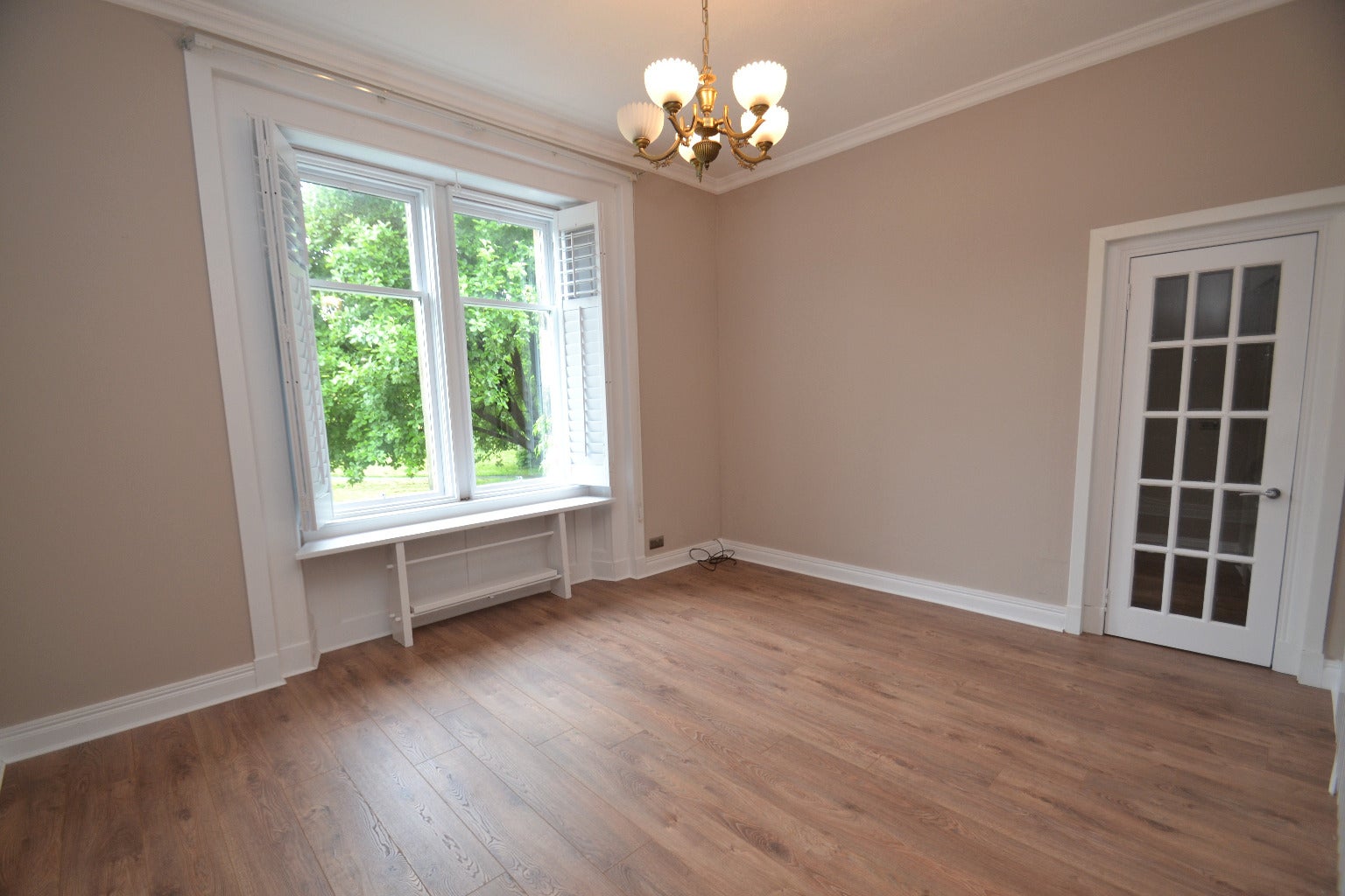 Flat Greenside in Carmunnock