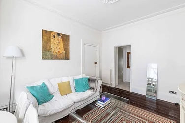 House Anselm Road in Greater London