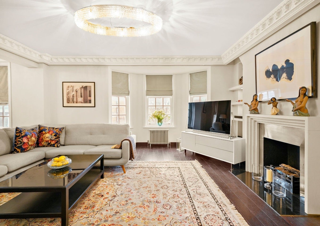 Flat Onslow Square in Greater London