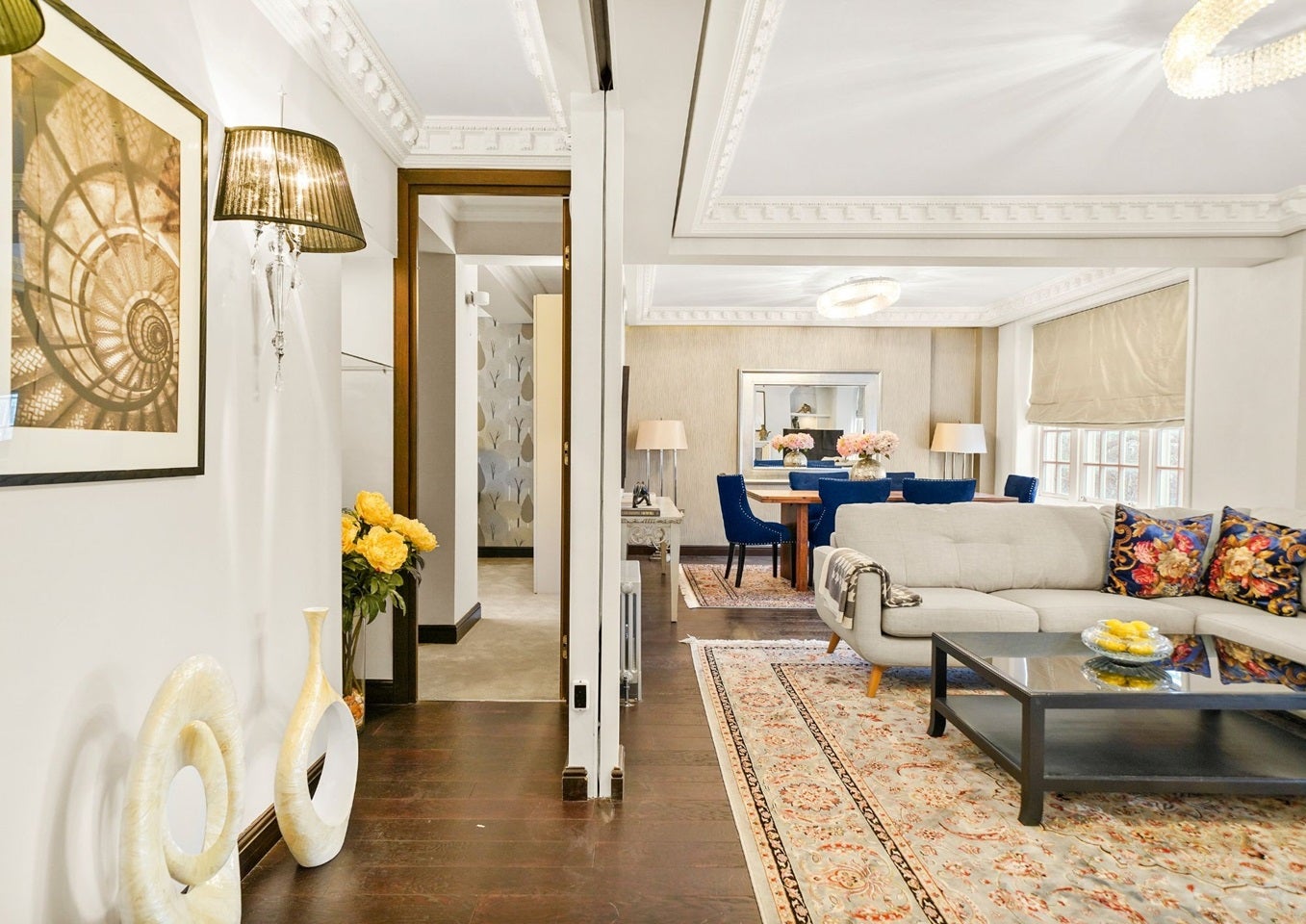 Flat Onslow Square in Greater London