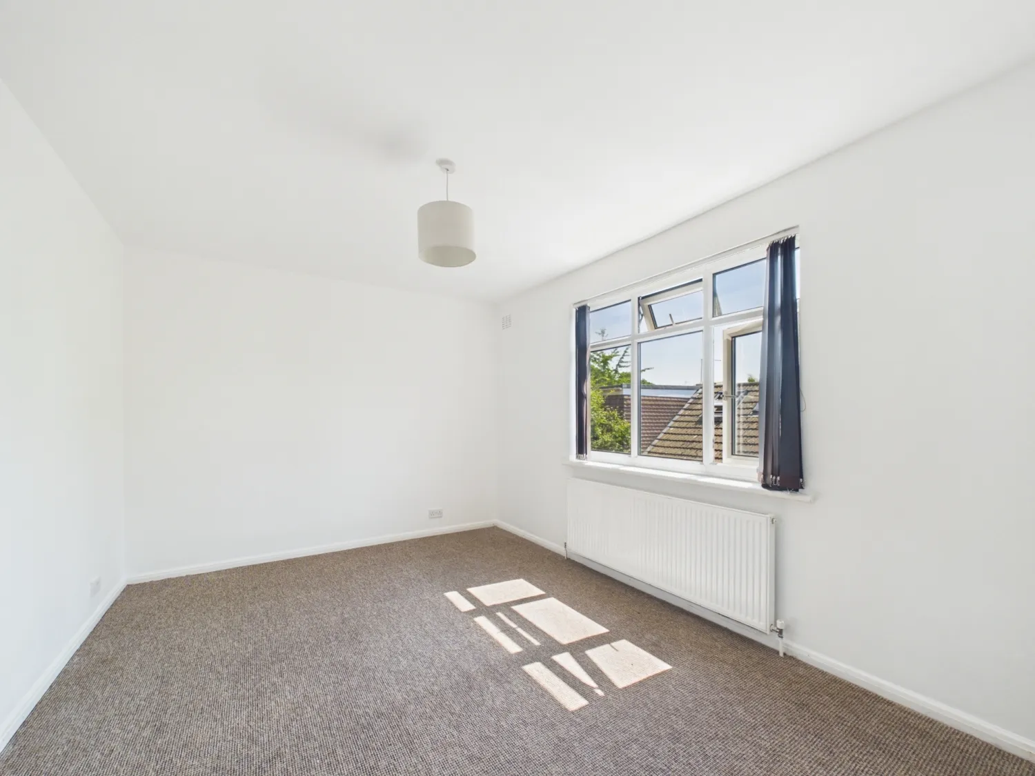Flat Abercorn Road in Greater London
