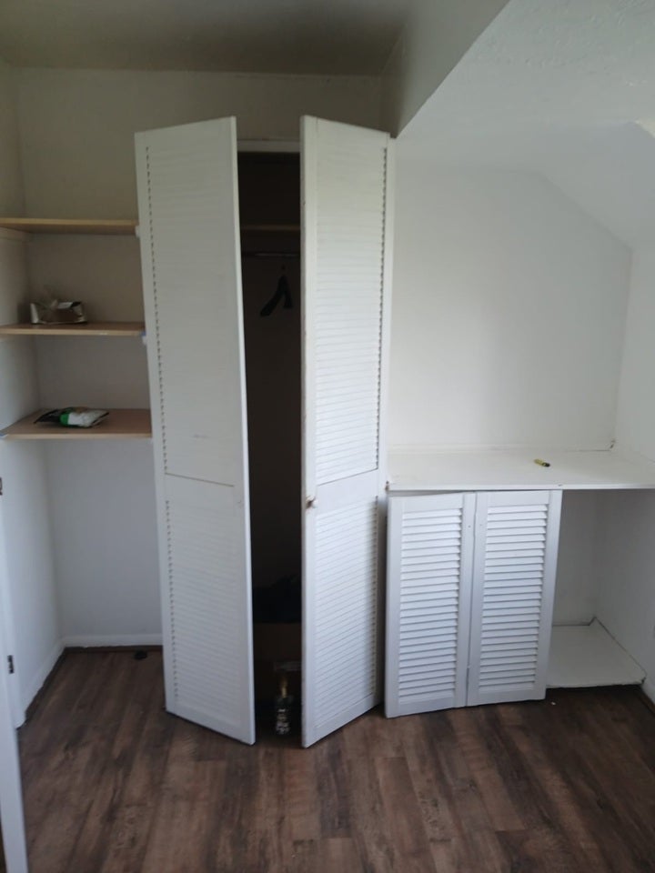 Flat Primrose Close in Greater London