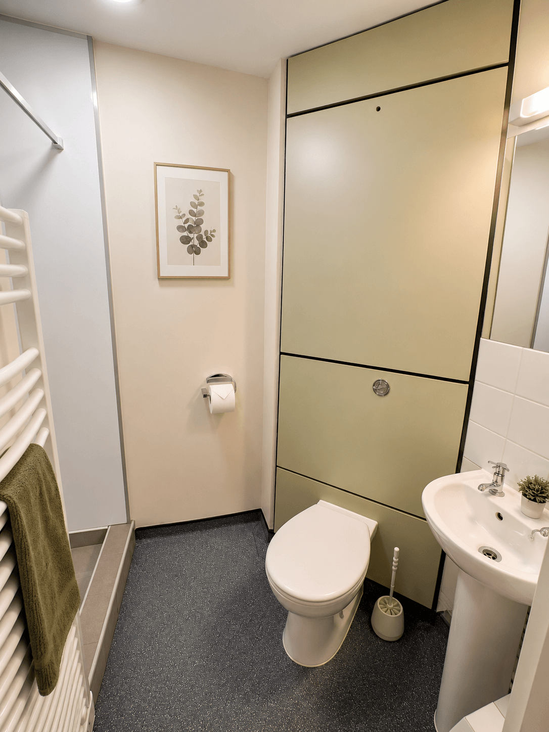 Room Pin Hill in Canterbury