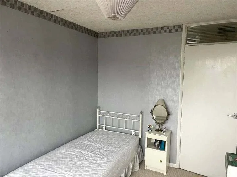Room Westacre Gardens in Birmingham