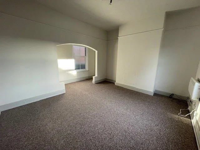 Flat London Road in South Kesteven