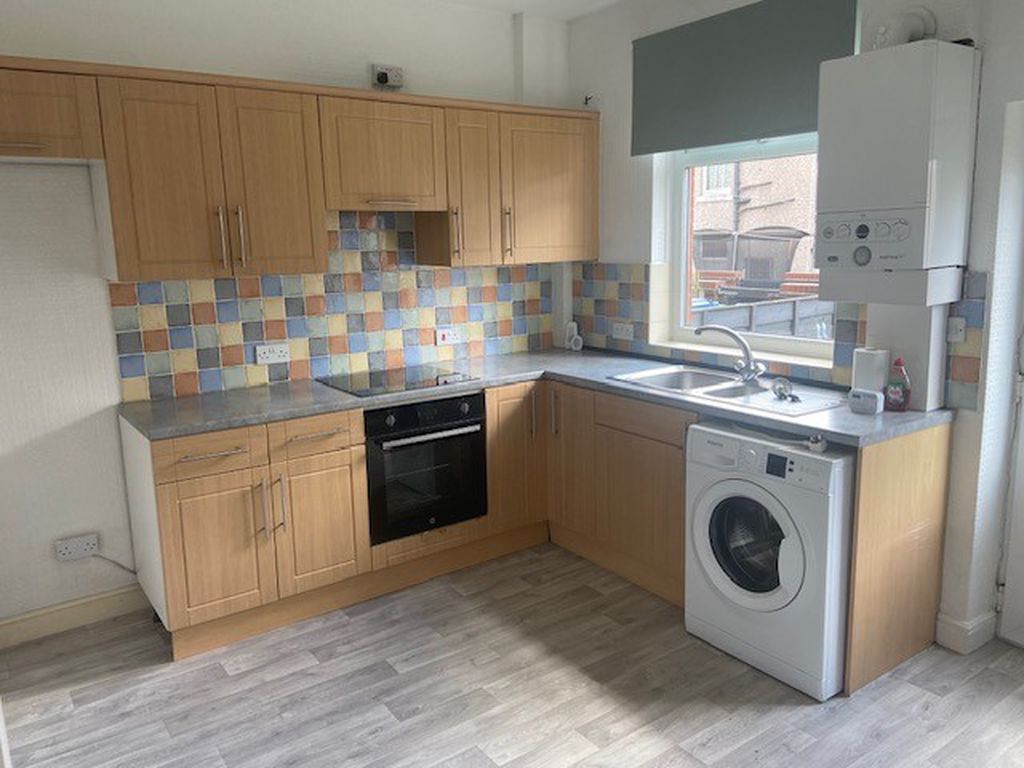 House Clarendon Street in Milnrow