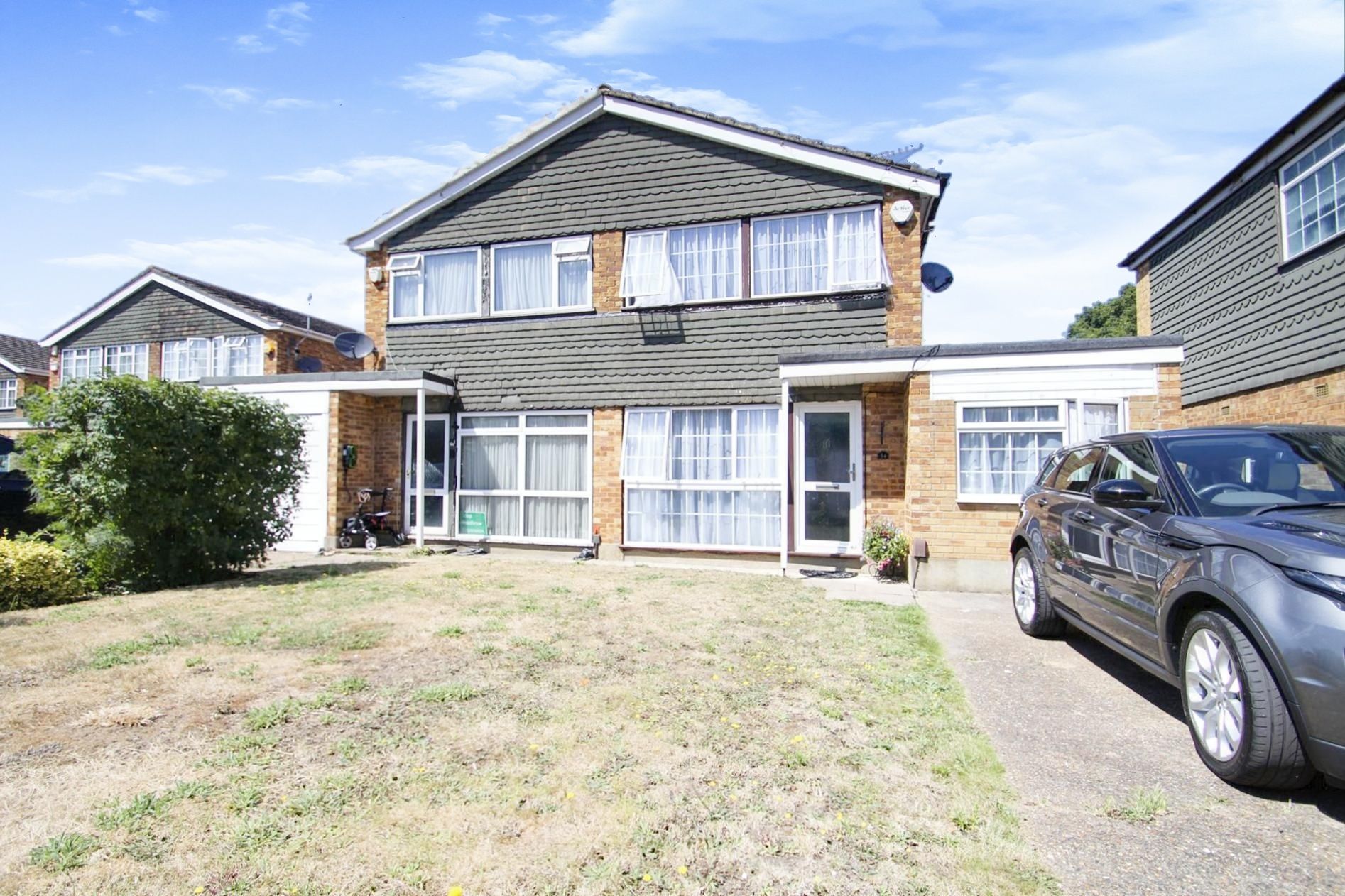 House Summerhouse Lane in Greater London
