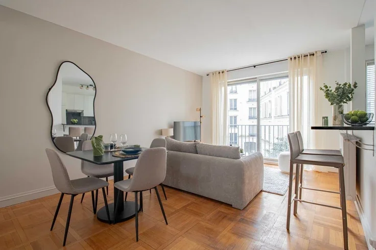 Appartement Avenue Victor Hugo à Paris