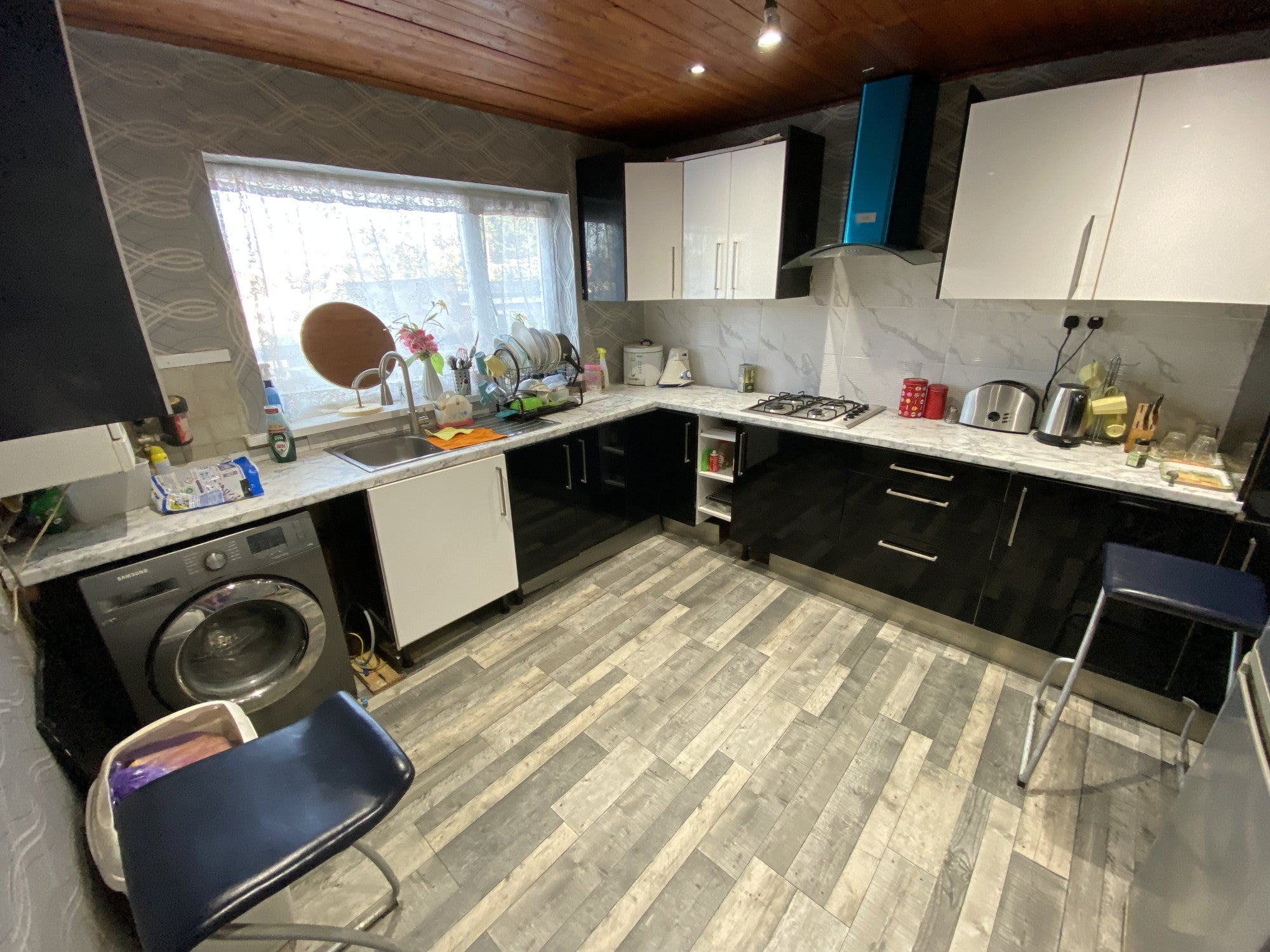 Flat Salisbury Road in Greater London