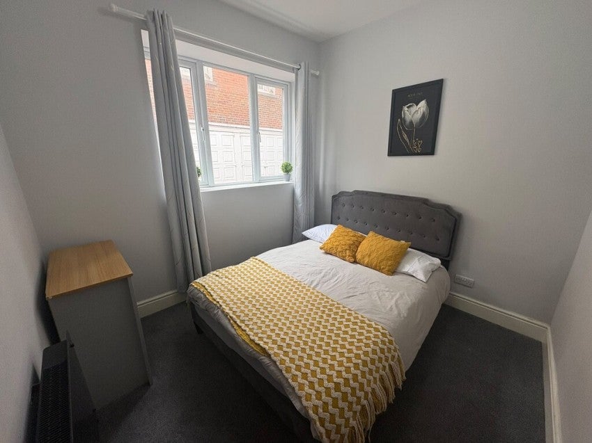 Room Ladies Mile in Portsmouth