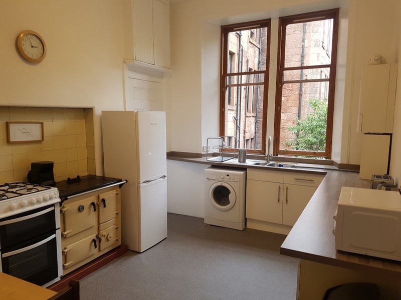 Flat Cranworth Lane in Glasgow