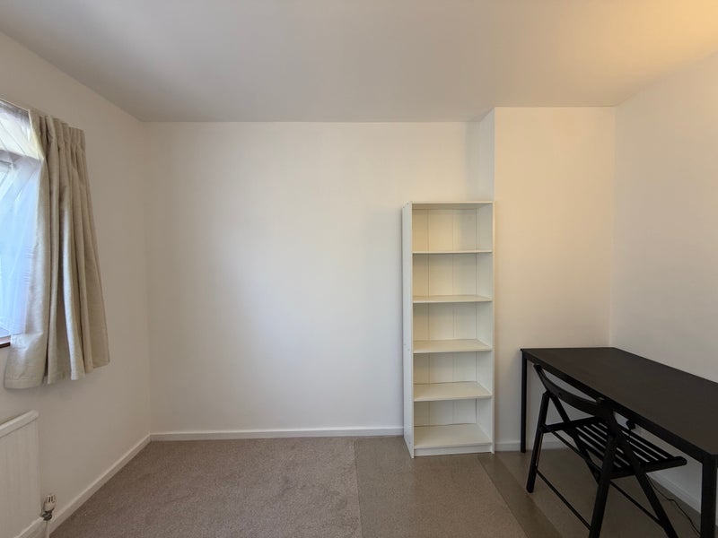 Room Brecon Road in Greater London
