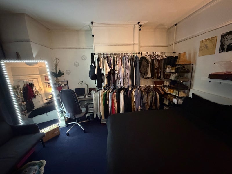 Room Murray Road in Greater London