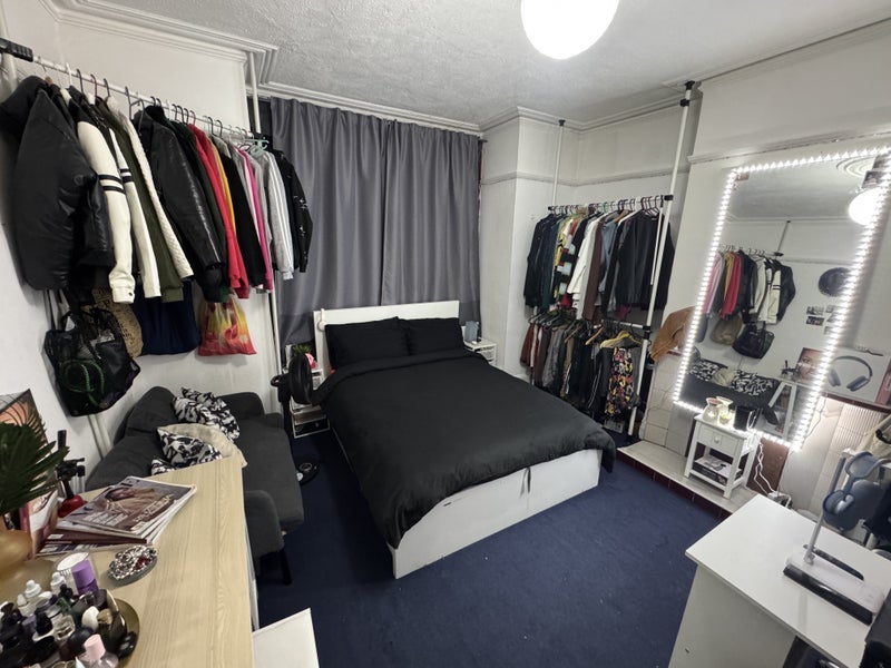 Room Murray Road in Greater London