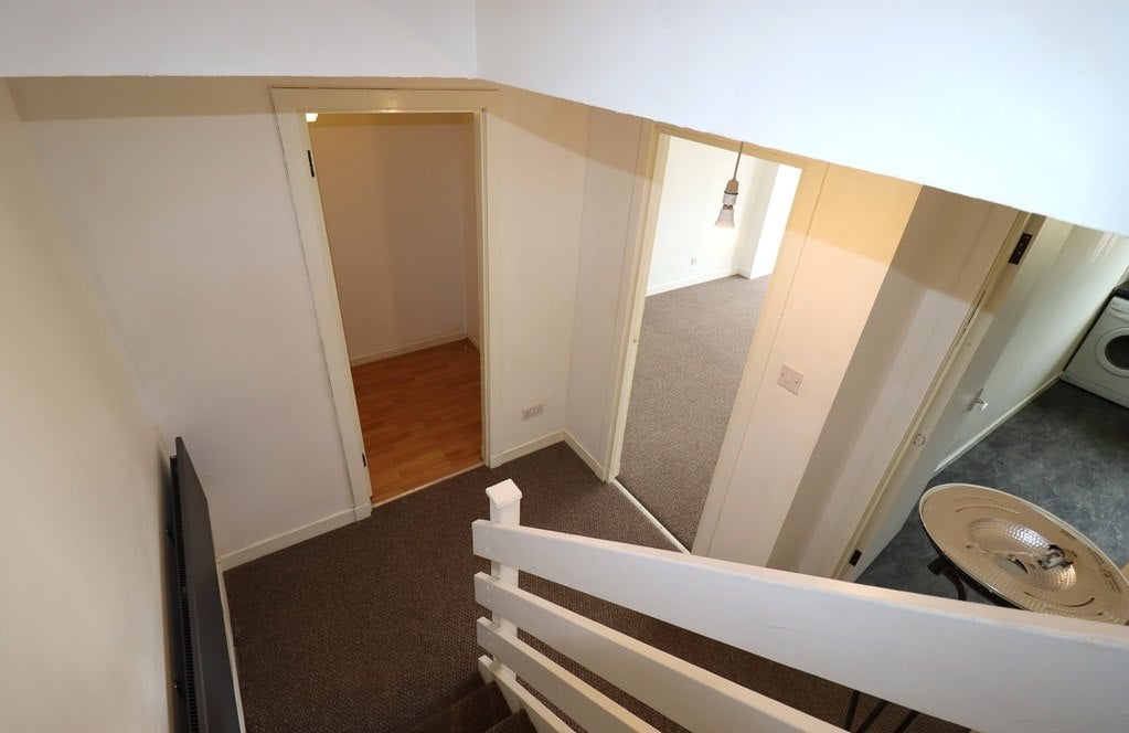 Flat Manse Grove in Stoneyburn