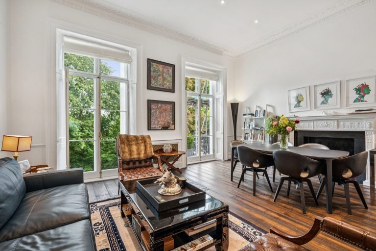 Flat Onslow Square in Greater London
