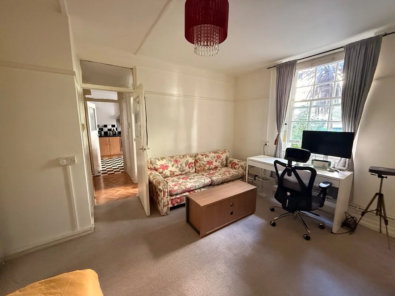 Flat Portpool Lane in Greater London