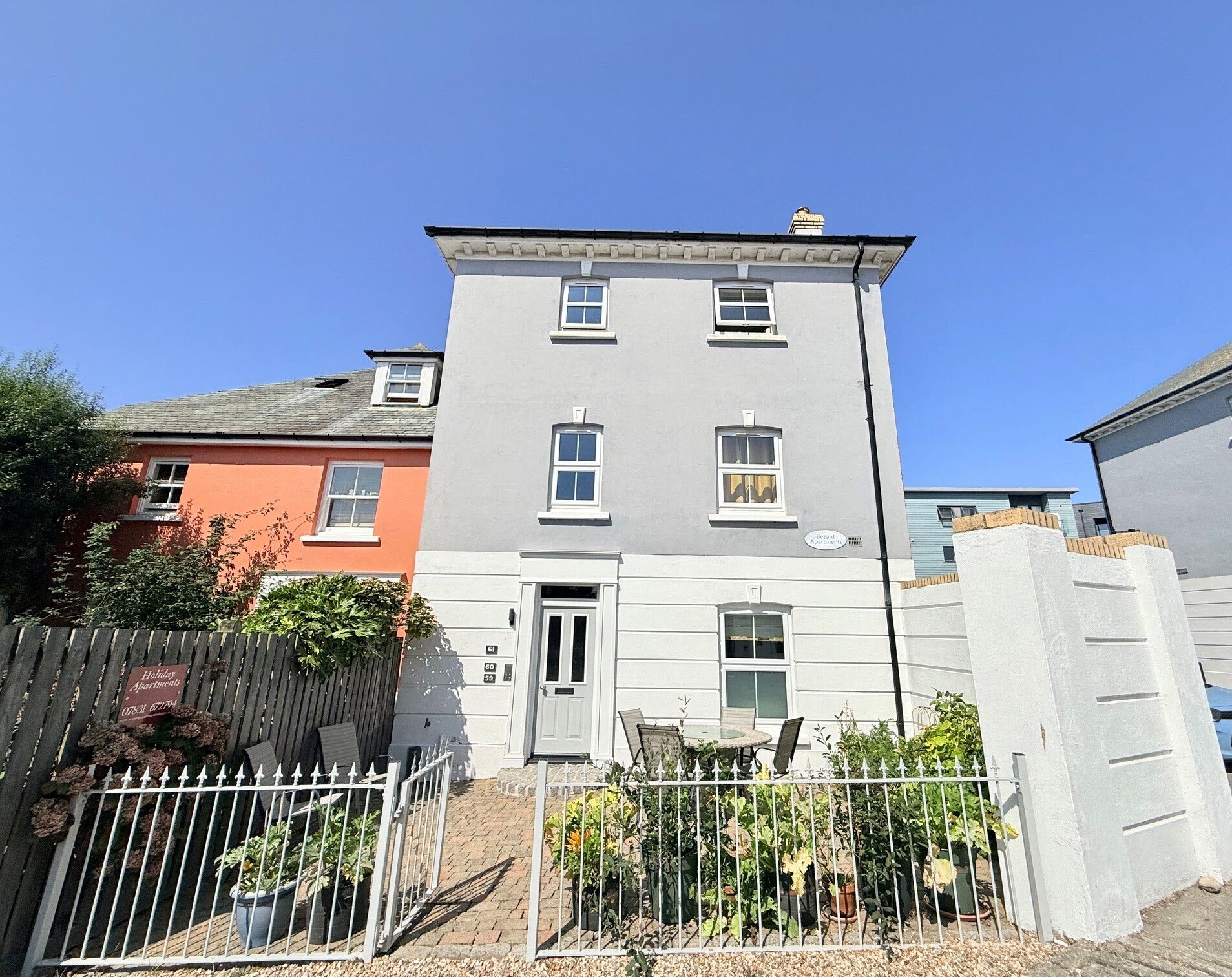 Flat Bezant Place in Newquay