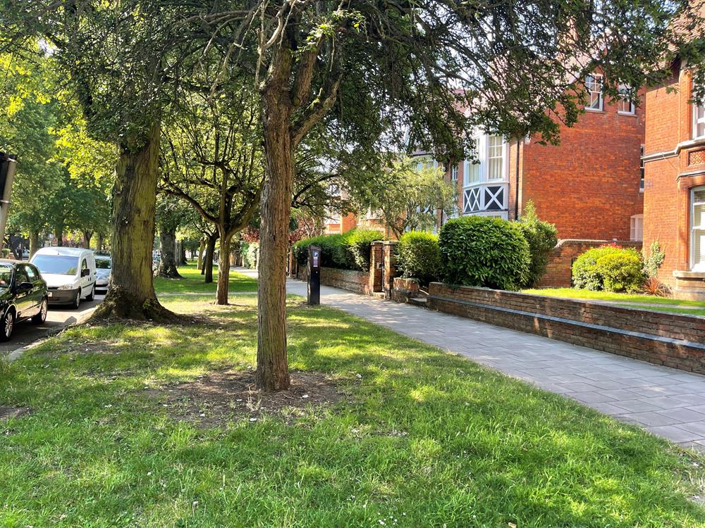 Flat De Parys Avenue in Bedford