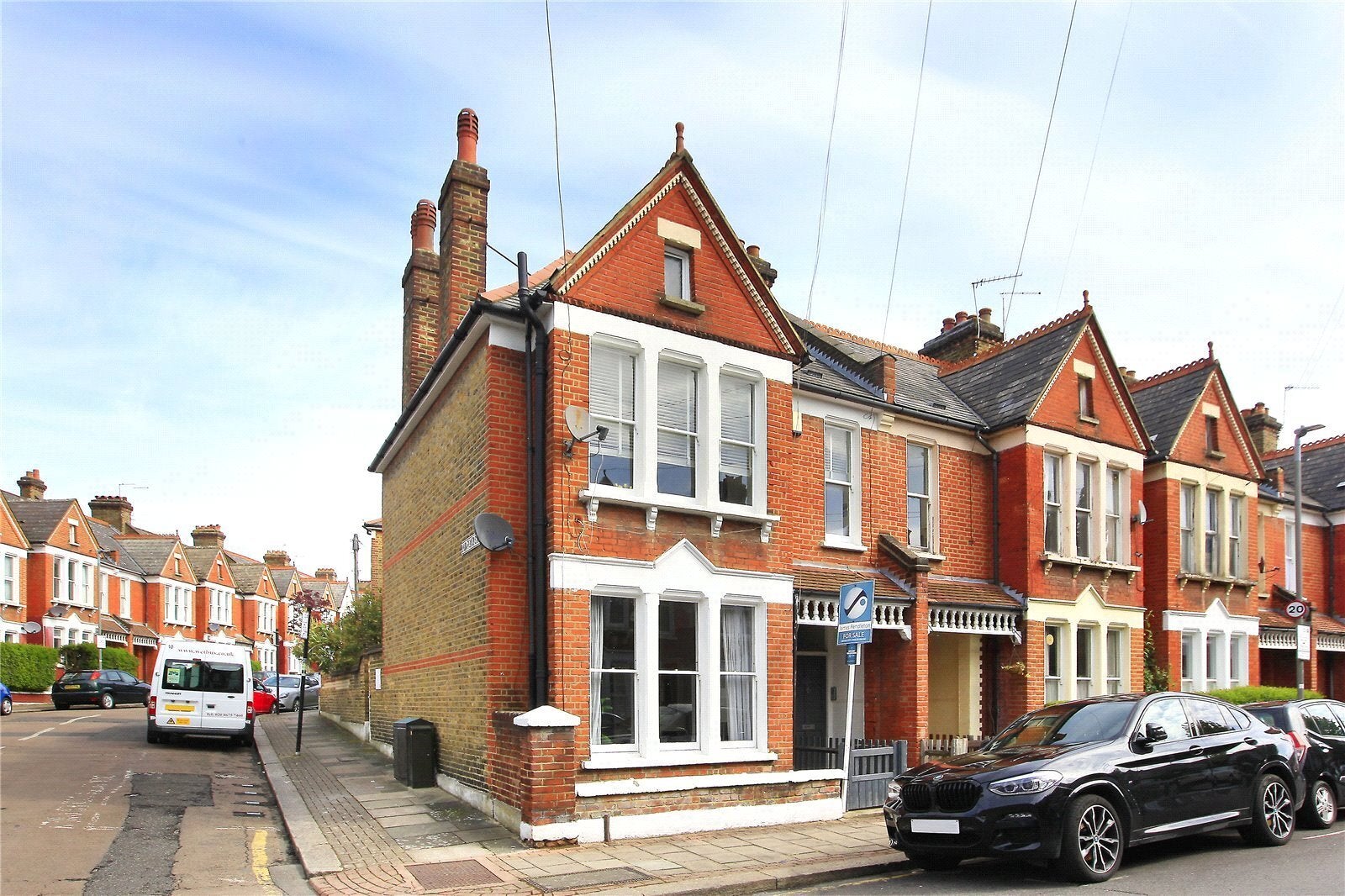 Flat Yukon Road in Greater London