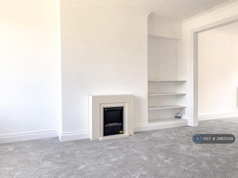 House Repton Close in Greater London