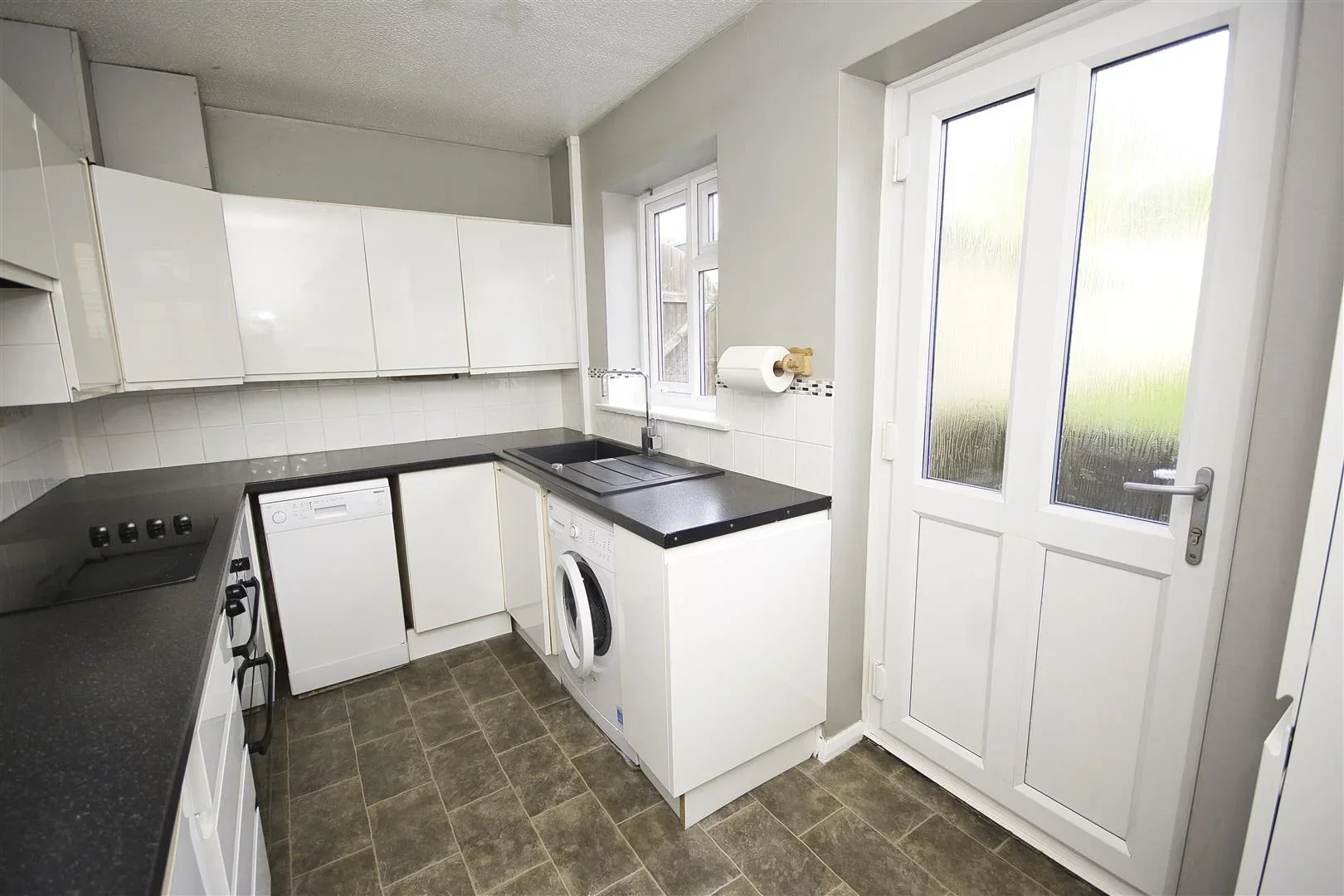 Flat Ixworth Close in Northampton
