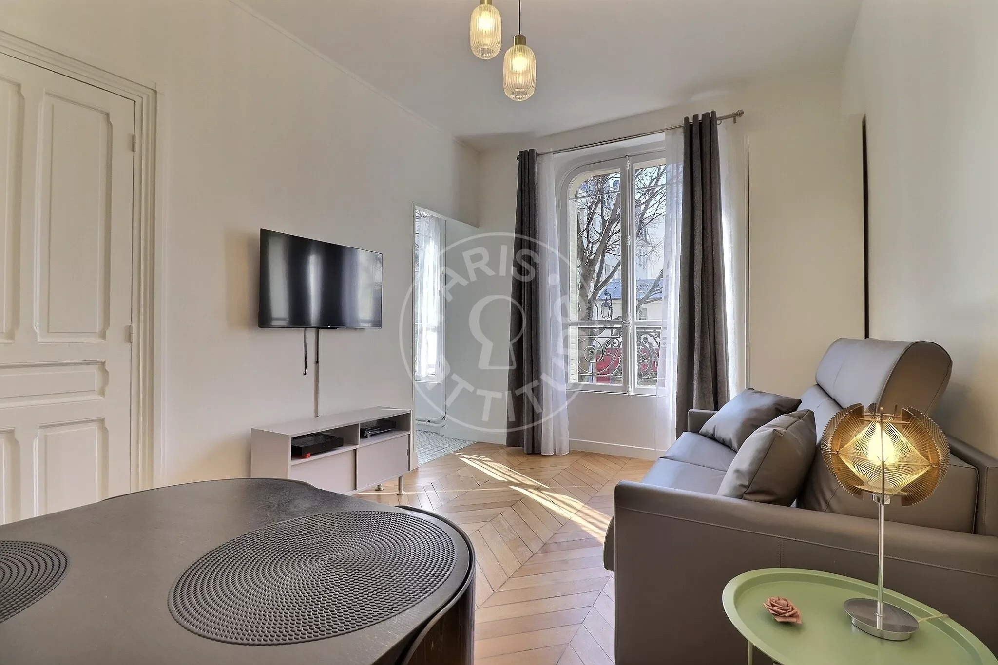 Appartement Rue de Bretagne à Paris