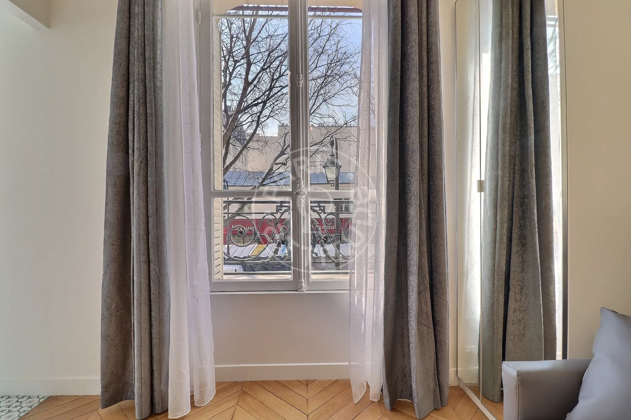 Appartement Rue de Bretagne à Paris