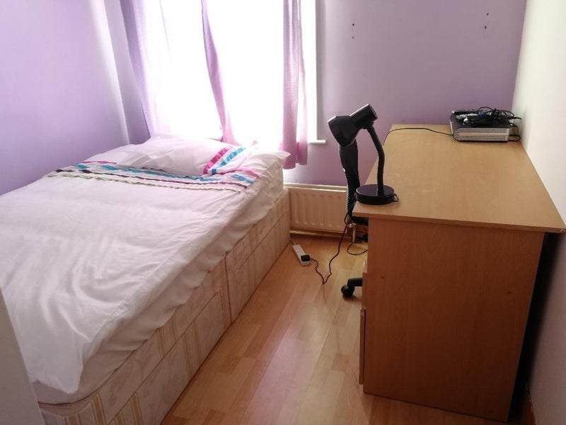 Room Briscoe Road in Coventry