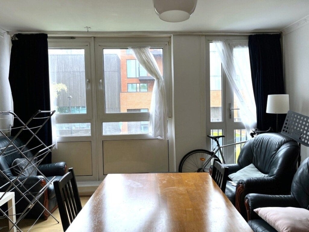 Flat Stanhope Street in Greater London