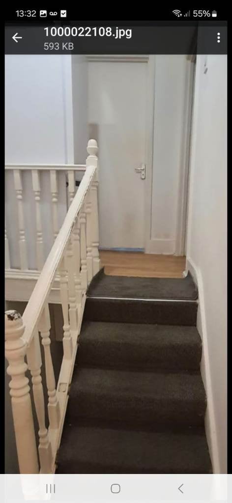 Flat Hoe Street in Greater London