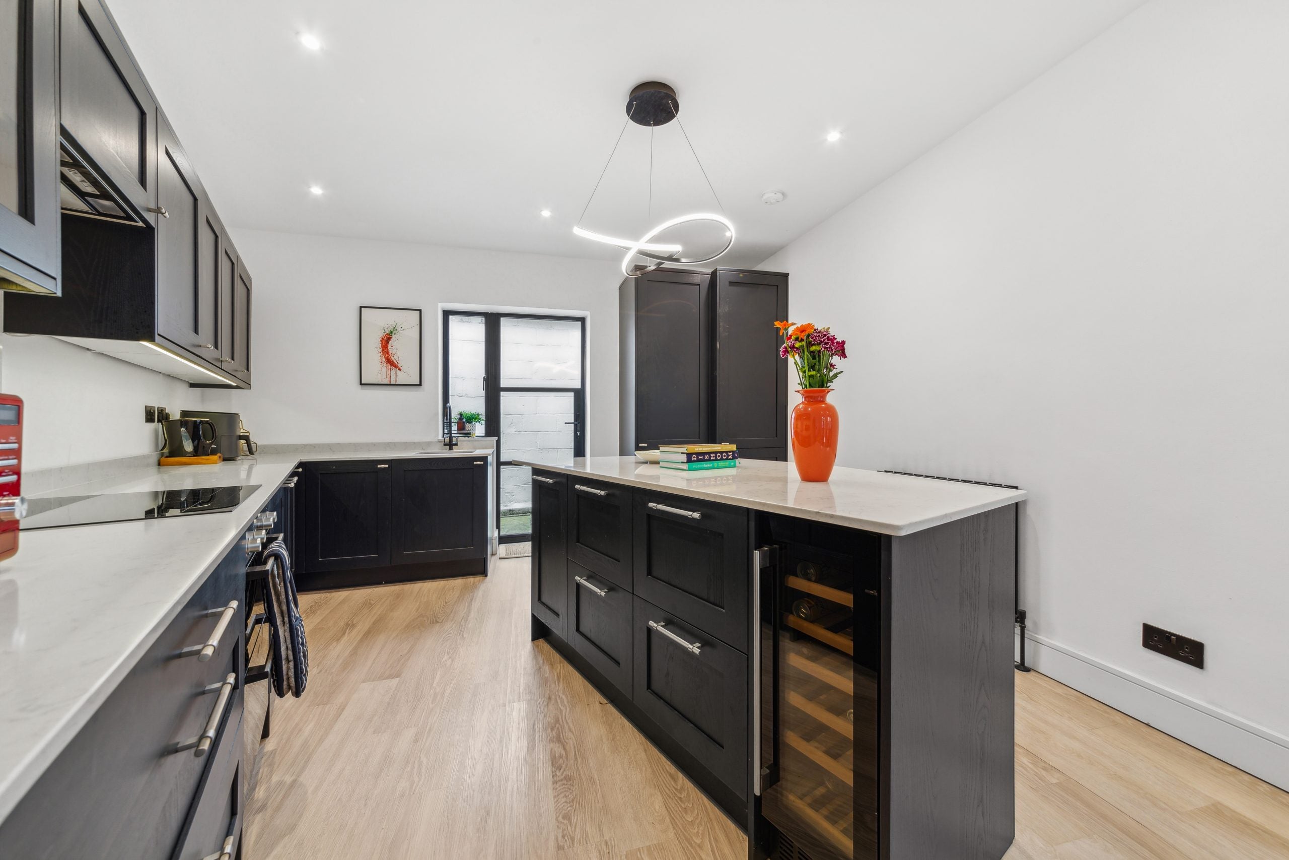 Flat Grosvenor Road in Greater London