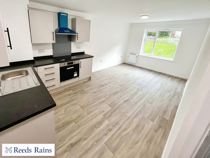 Flat Gloucester Grange in Newcastle-under-Lyme